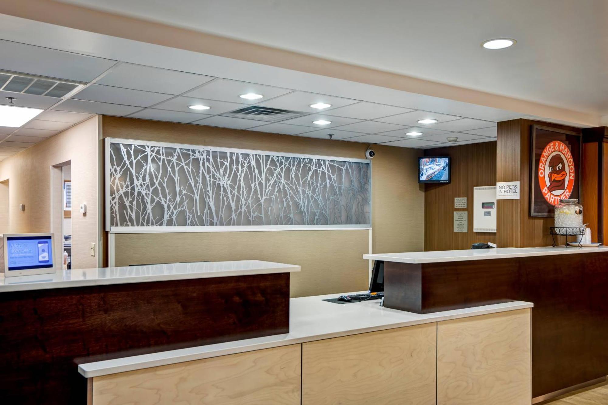 Fairfield Inn & Suites Christiansburg Exterior photo